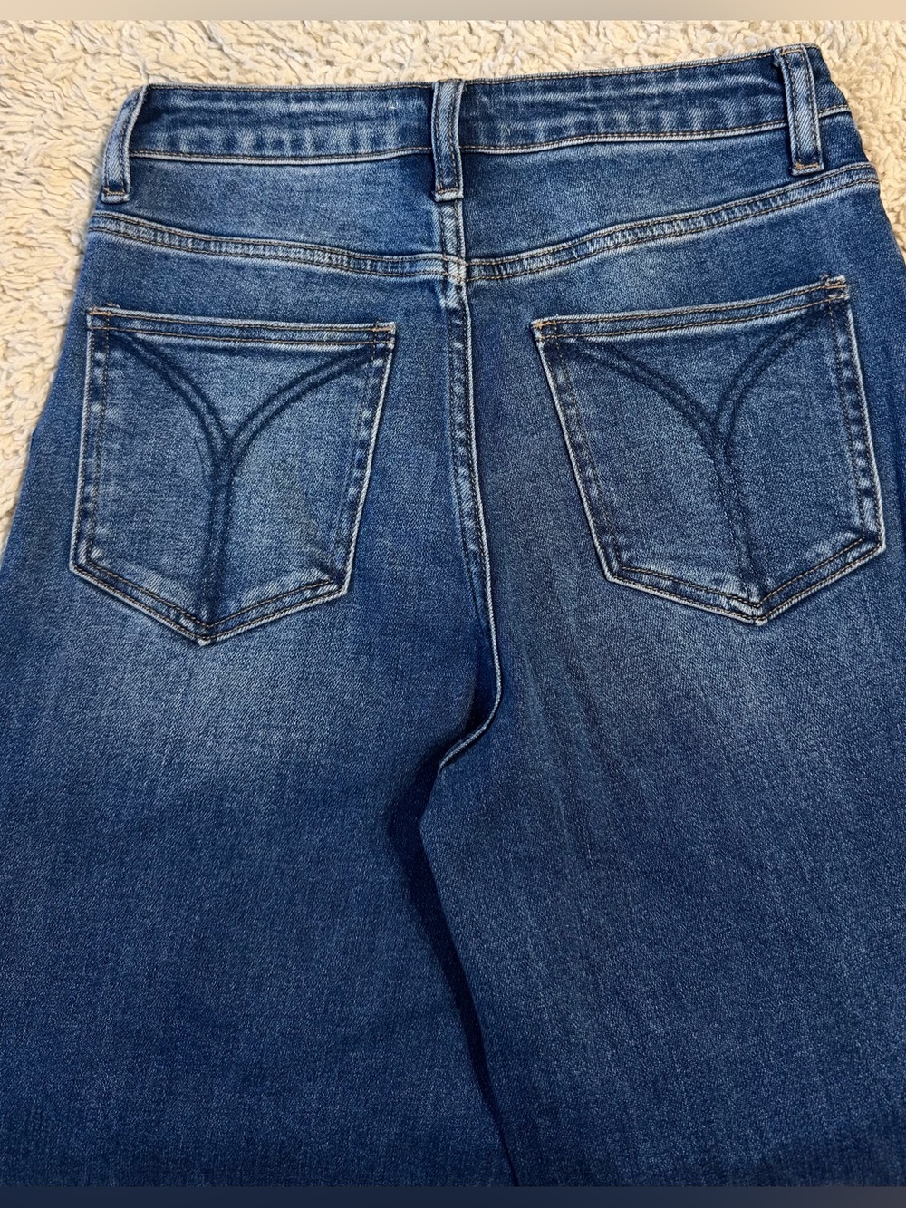 Bayeas authentic style High-Rise wide leg Jeans size 25 in Medium Blue Wash